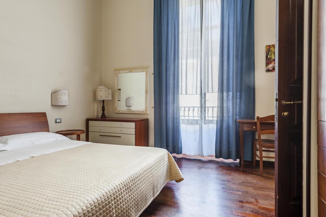 Grimaldi 8 Apartment By Wonderful Italy Katanya Dış mekan fotoğraf